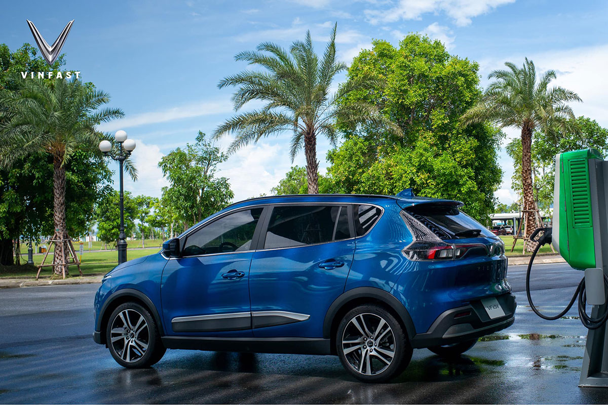 Ngắm h&igrave;nh ảnh thực tế kh&ocirc;ng che của VinFast VF e34 tại Việt Nam a2