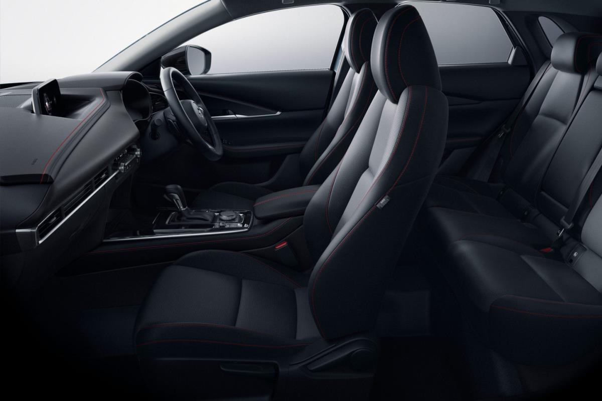 Mazda CX-30 2021 nội thất 1