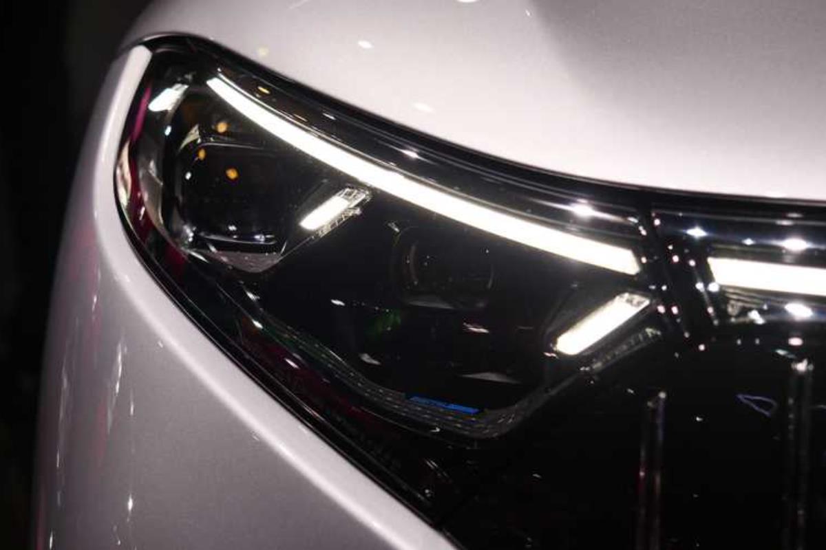 Mercedes-AMG EQS đèn pha 1