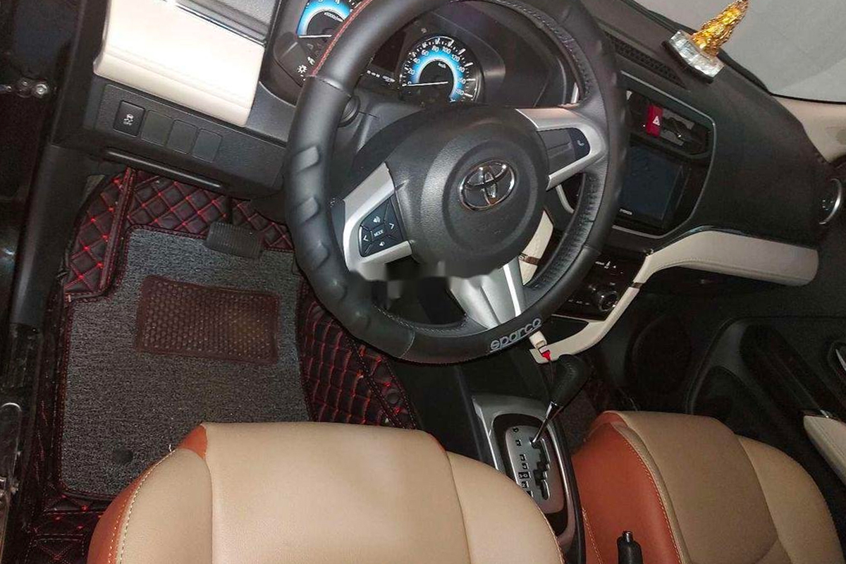 Nội thất xe Toyota Rush 2021.