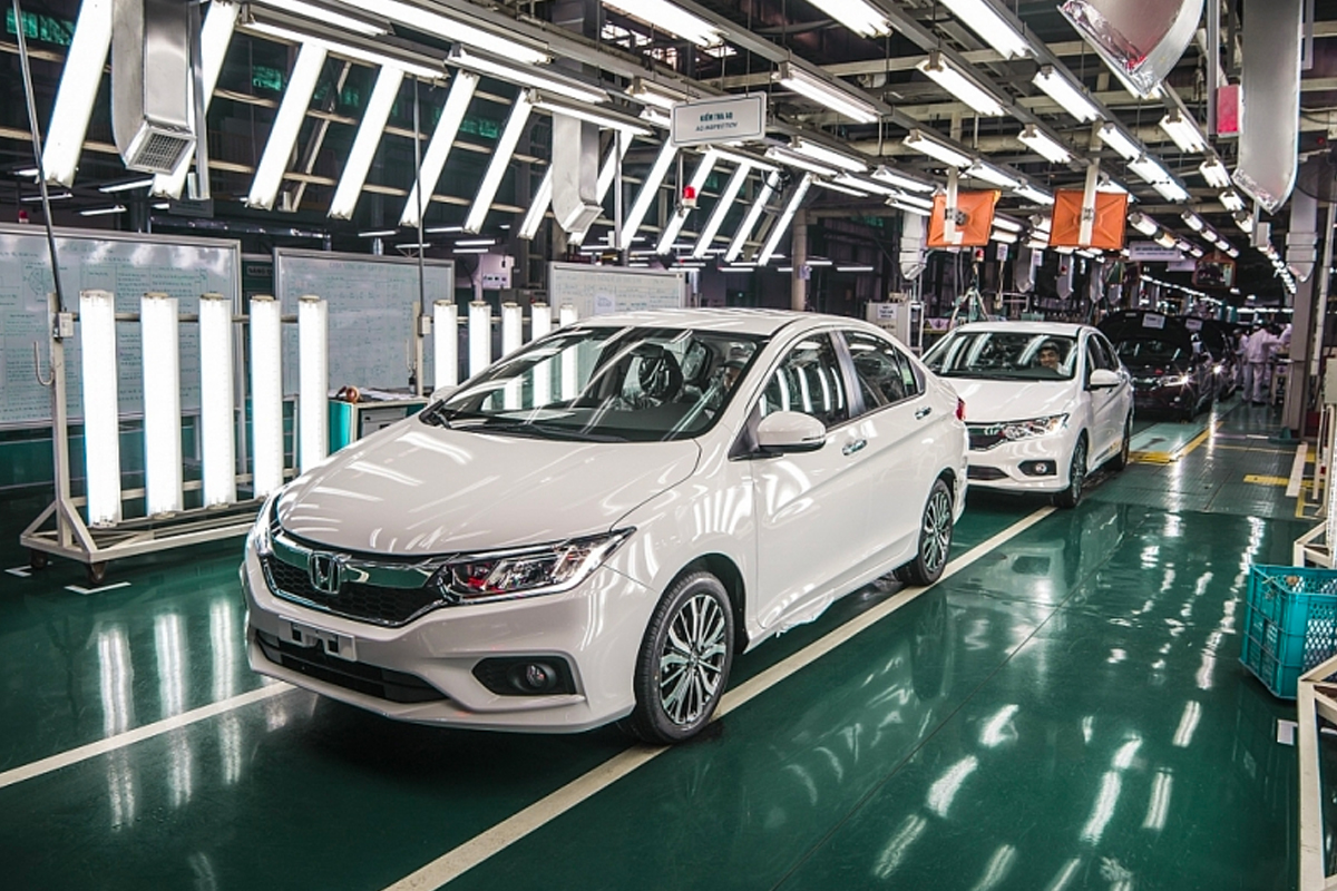 Doanh số xe ô tô Honda tiếp tục lao dốc, giảm gần 55% trong tháng 8.
