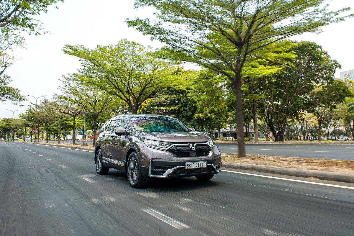 Honda CR-V được bán ra, chiếm 58,2% tổng doanh số bán ô tô của HVN trong tháng 8 vừa qua