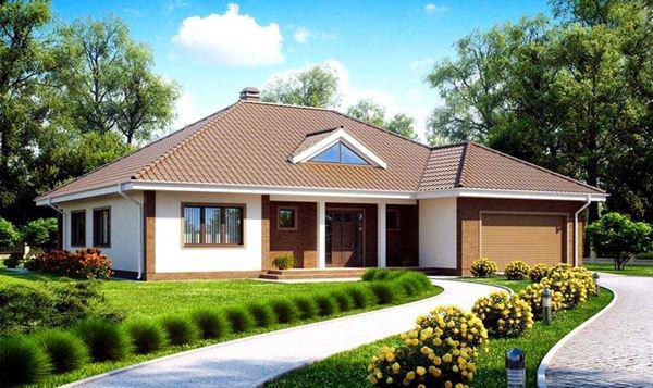 ngôi nhà cấp 4 mái ngói với sân vườn xanh mát, lối vào gọn đẹp, nhiều cây xanh
