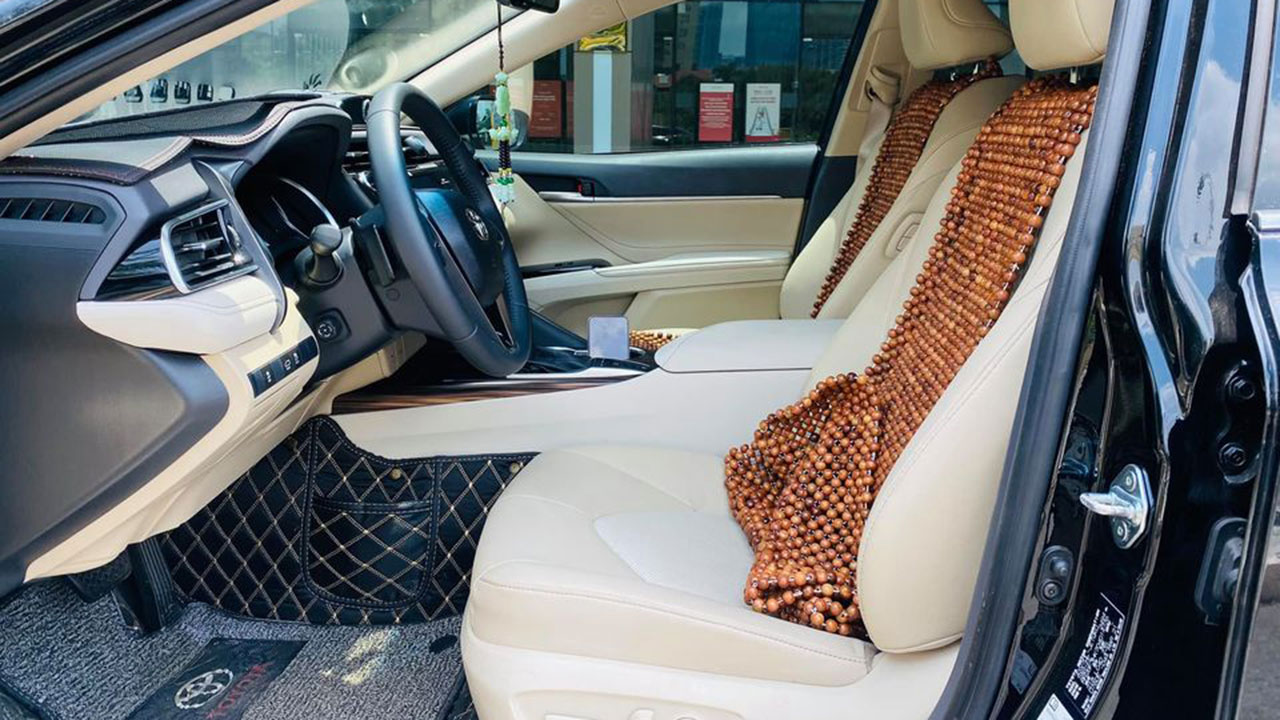 Toyota Camry 2.5Q 2021 siêu lướt bán lỗ hàng trăm triệu đồng 11 Toyota Camry 2.5Q 2021 siêu lướt bán lỗ hàng trăm triệu đồng a11
