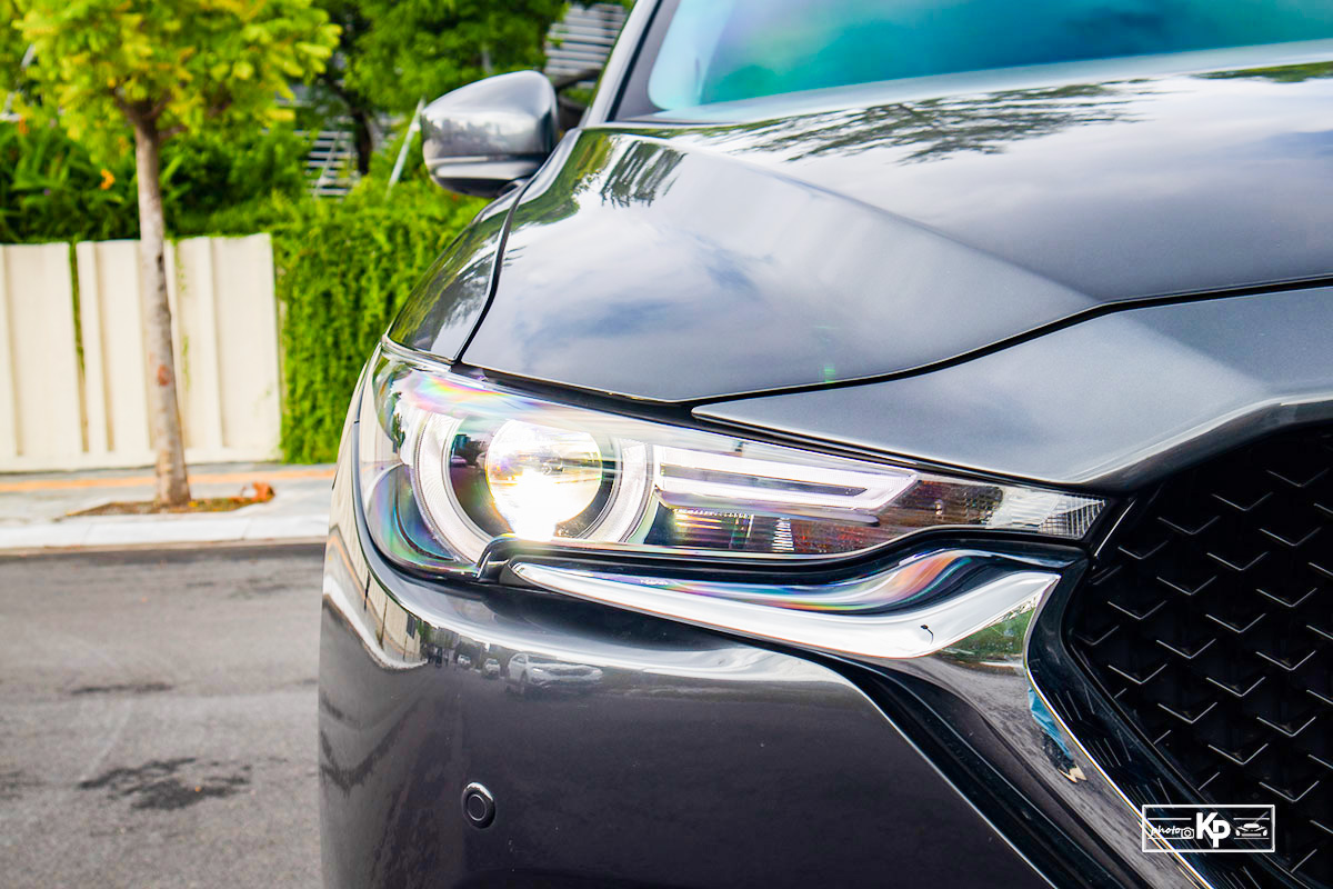 Ảnh Đ&egrave;n pha xe Mazda CX-5 2021