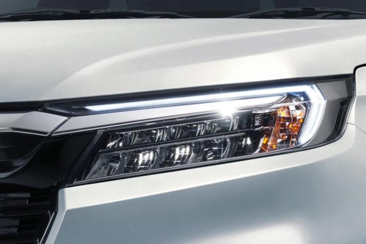Honda BR-V 2022 đ&egrave;n pha