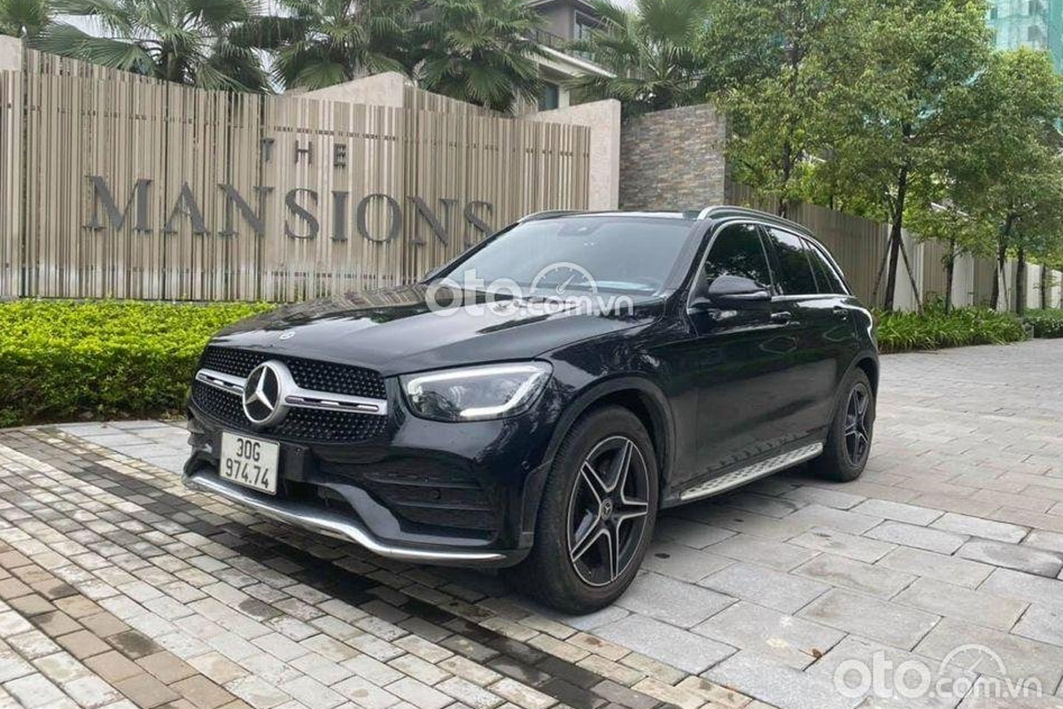 Mercedes-Benz GLC 300 2021 siêu lướt rao bán lỗ hơn 300 triệu Mercedes-Benz GLC 300 2021 siêu lướt rao bán lỗ hơn 300 triệu.