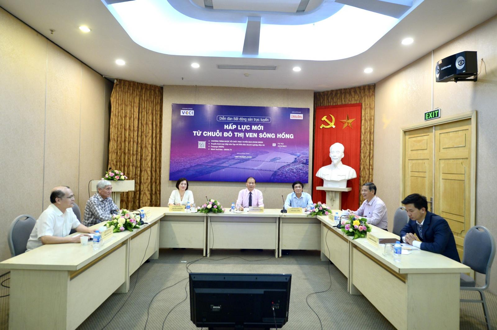 h&igrave;nh ảnh tọa đ&agrave;m