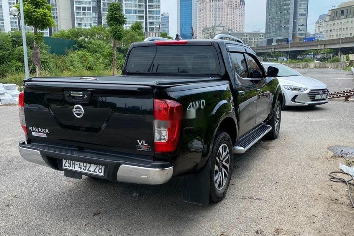 Nissan Navara VL 4WD.