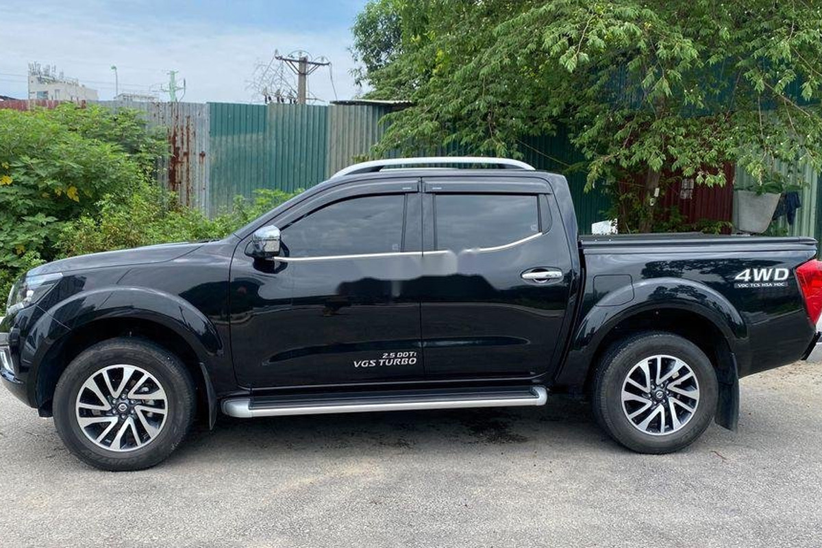 D&ugrave; l&agrave; phi&ecirc;n bản cũ nhưng mẫu xe Nissan Navara VL 4WD vẫn sở hữu những trang bị tiện nghi.