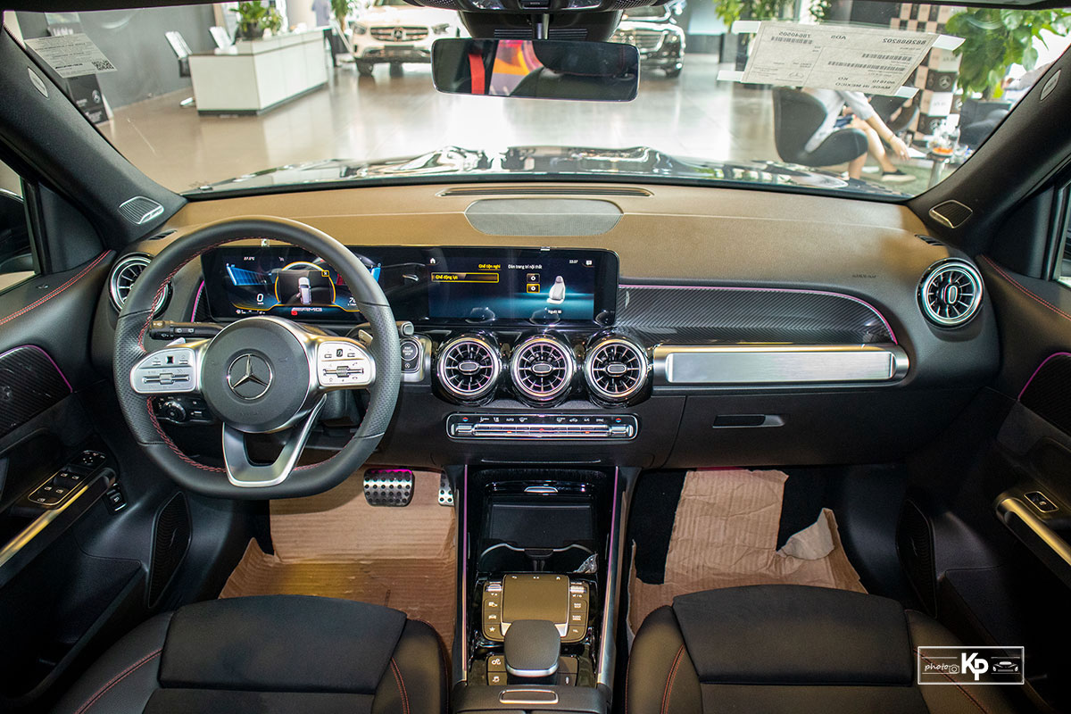 Ảnh Nội thất xe Mercedes-Benz GLB 35 2021