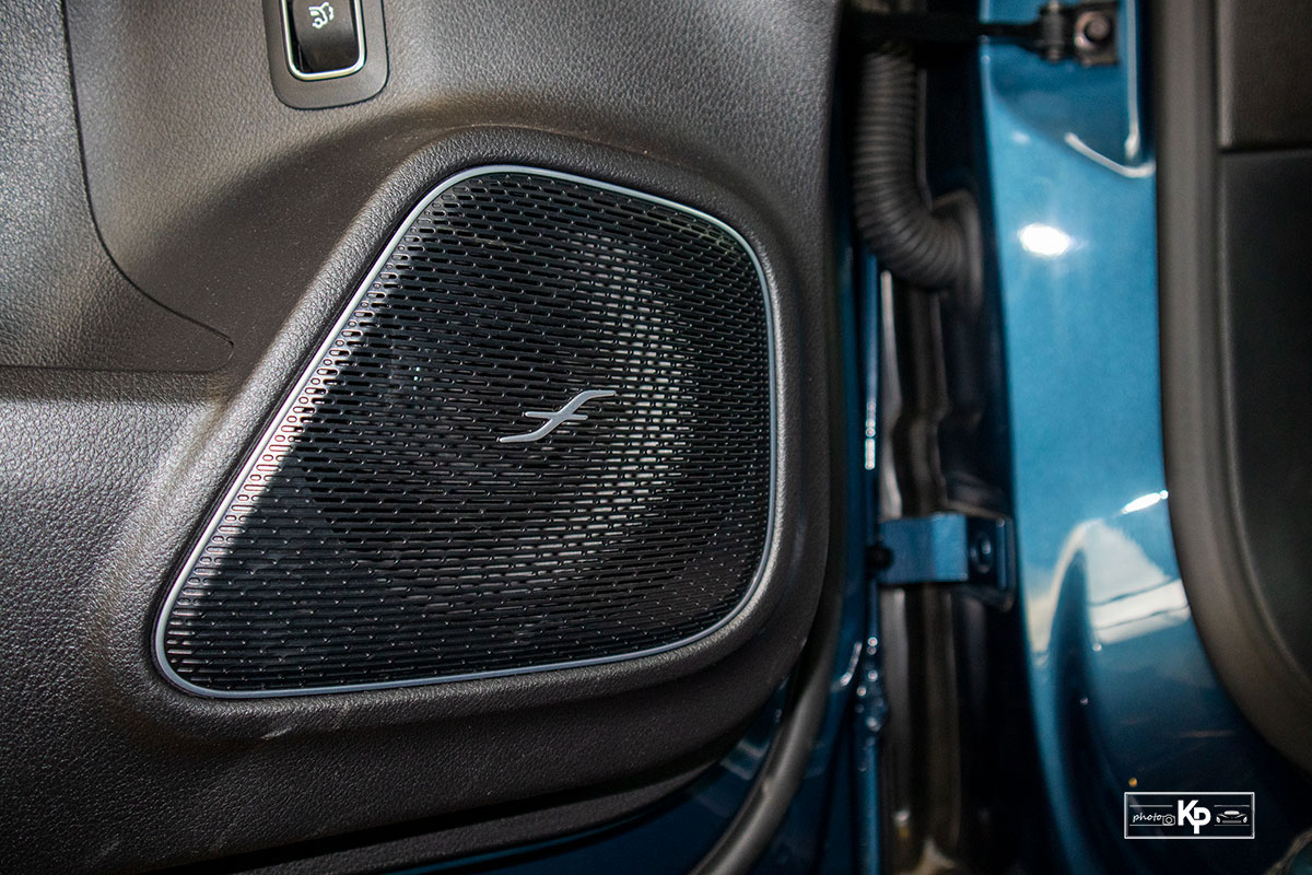 Ảnh Loa xe Mercedes-Benz GLB 35 2021