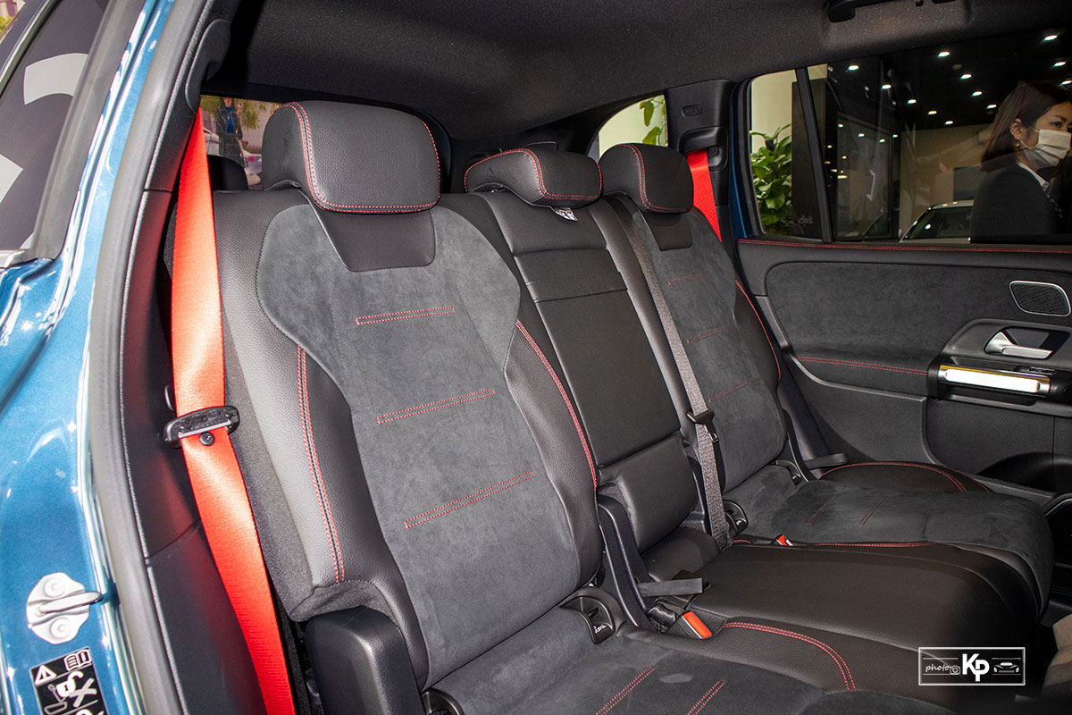 Ảnh Ghế sau xe Mercedes-Benz GLB 35 2021