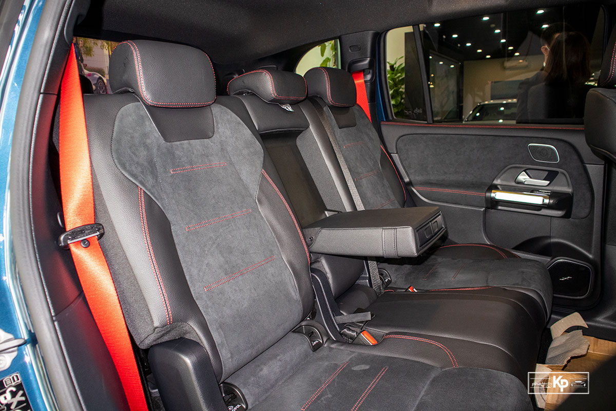 Ảnh Ghế sau xe Mercedes-Benz GLB 35 2021 a1