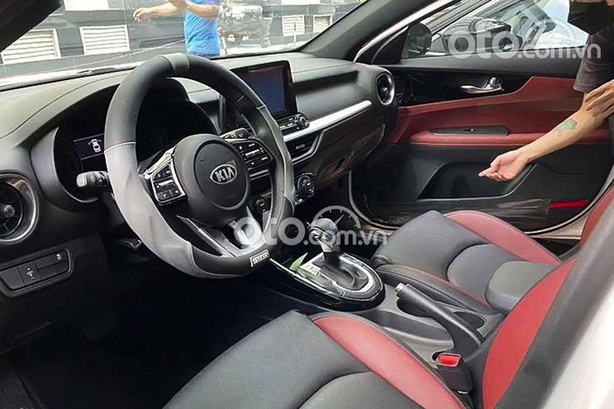 Kia Cerato được đánh giá cao khi có kiểu dáng bắt mắt, hợp xu hướng.