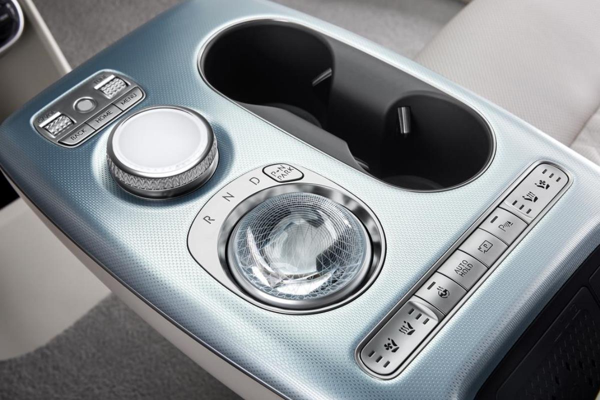 Genesis GV60 2022 t&iacute;nh năng