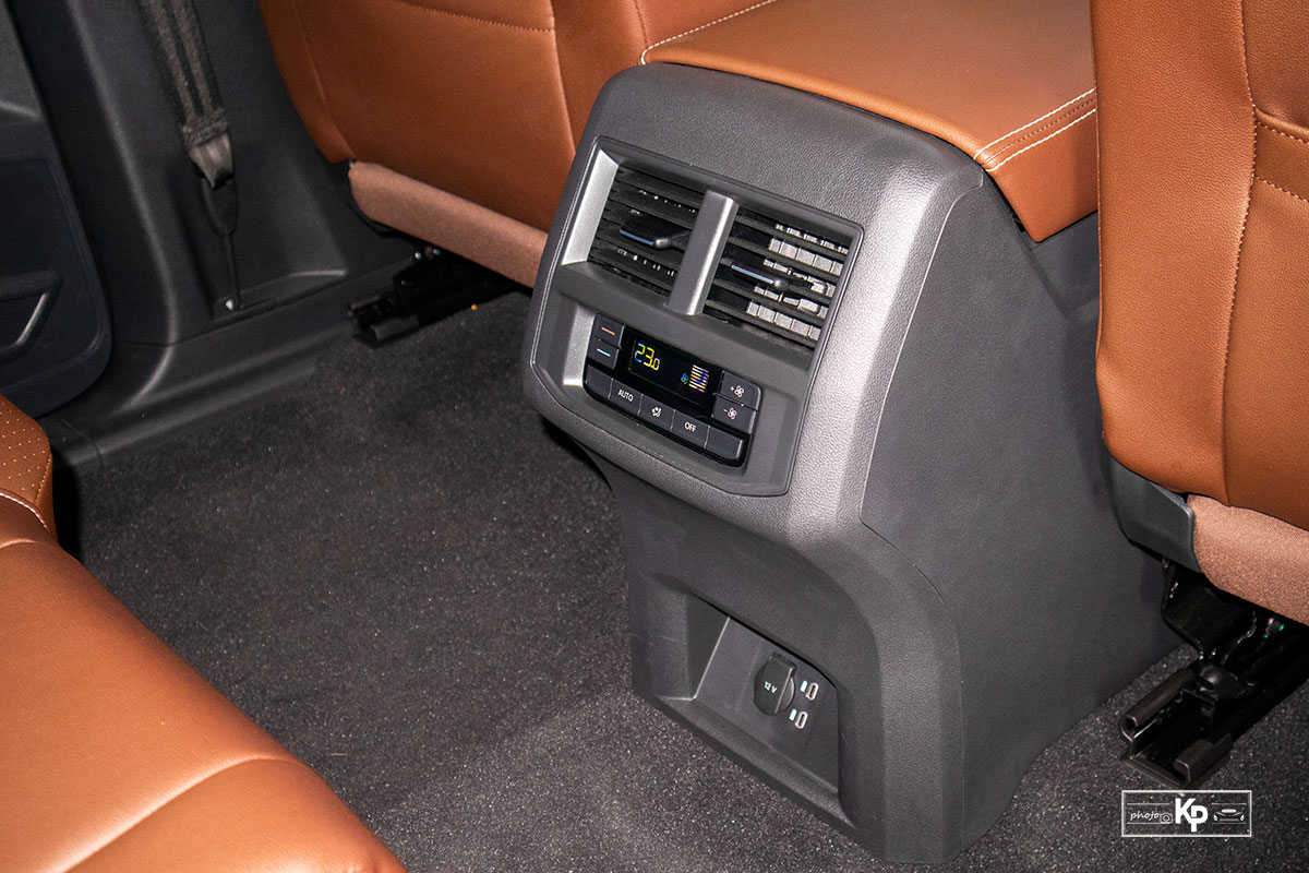 Ảnh T&aacute;p-li xe Volkswagen Teramont 2021