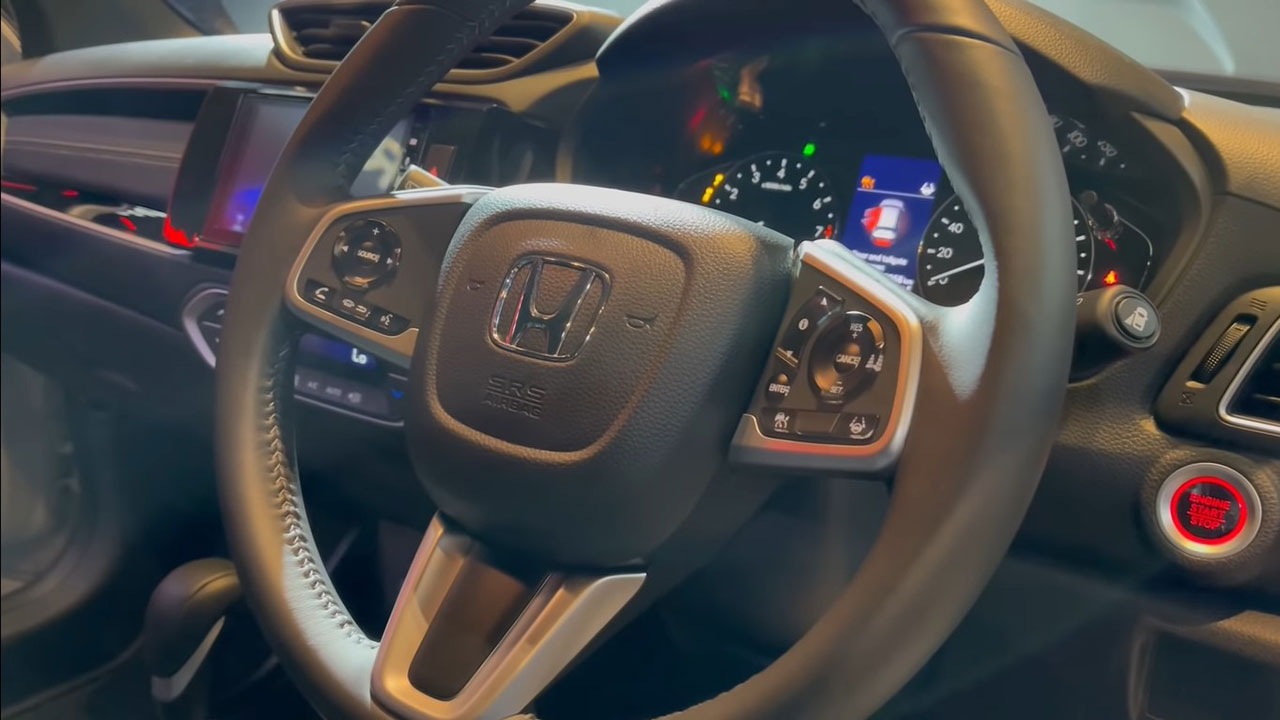 Cận cảnh Honda BR-V 2022 "bằng xương, bằng thịt": Nhiều trang bị hiện đại đấu Xpander a8