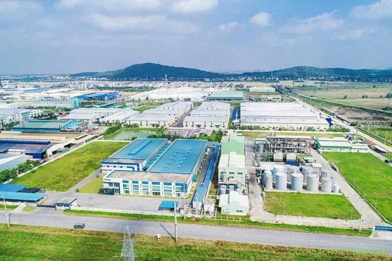 hình ảnh một khu công nghiệp nhìn từ trên cao