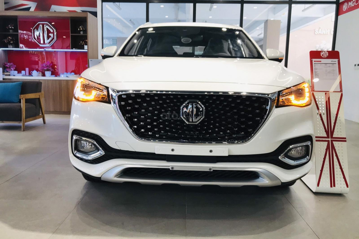 Những chiếc MG HS giảm sâu đều là xe sản xuất năm 2020 và số lượng có hạn. 1