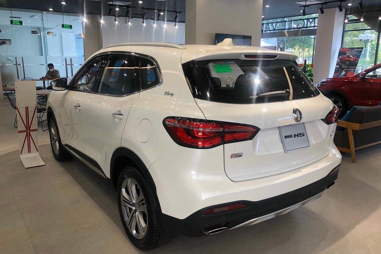 Do là bản cao cấp nhất nên MG HS 2.0T AWD Trophy sở hữu hàng loạt trang bị đáng tiền. 1