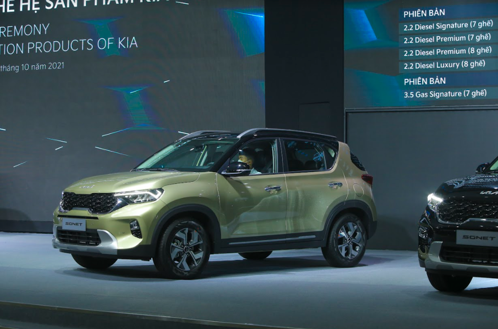 đầu xe KIA Sonet 2021.