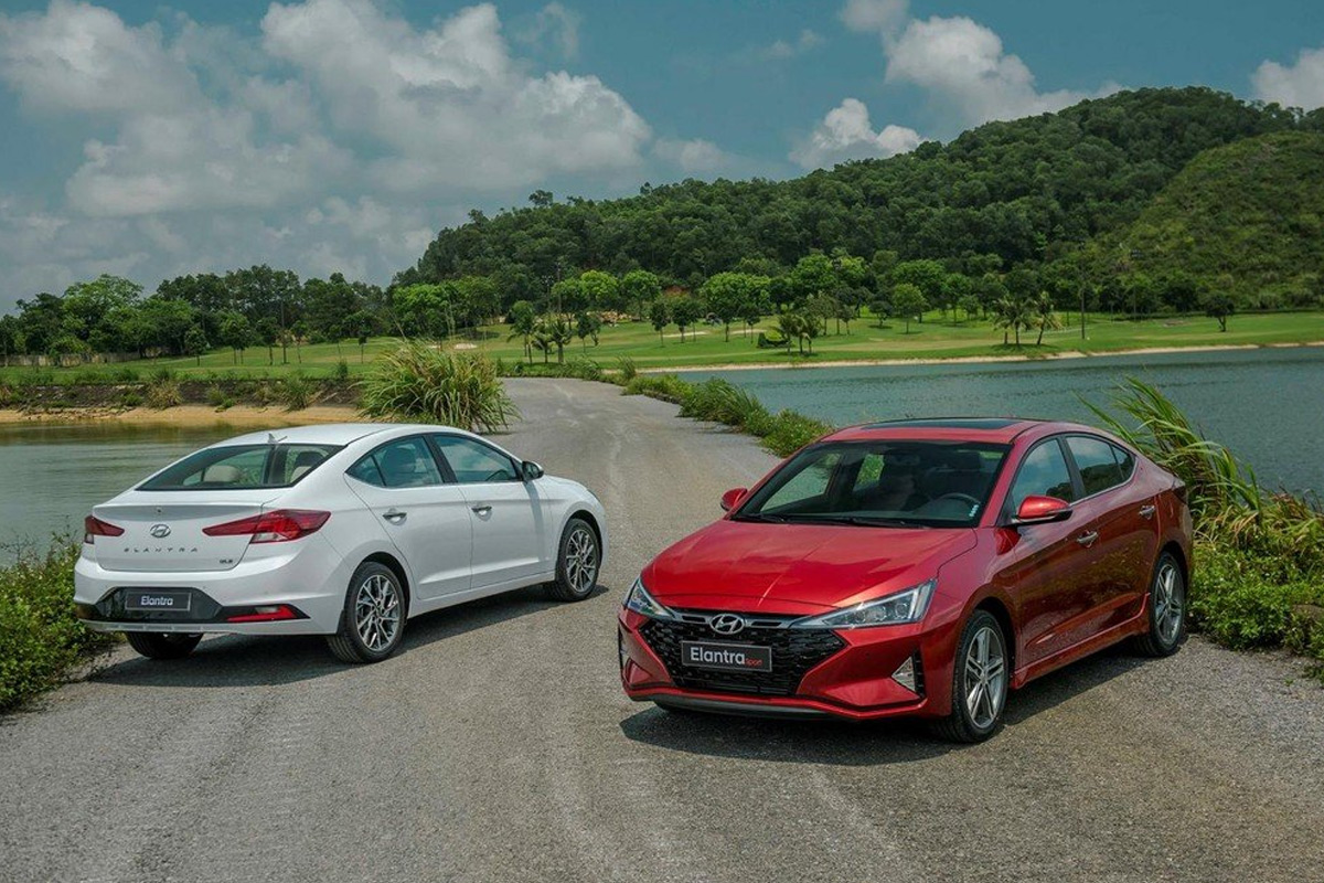 Doanh số Hyundai Elantra tăng mạnh 177% trong th&aacute;ng 11.