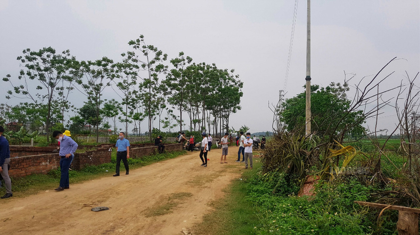 Tìm mua đất nền giá rẻ vùng ven 