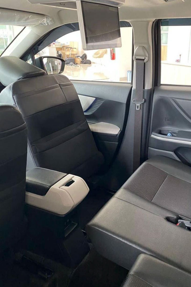 Toyota Avanza 2022 lộ diện tại đại lý 4.