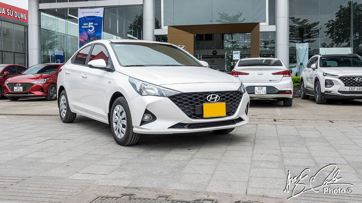 Hyundai Accent giành lại ngôi vị số 1 từ Vios 1