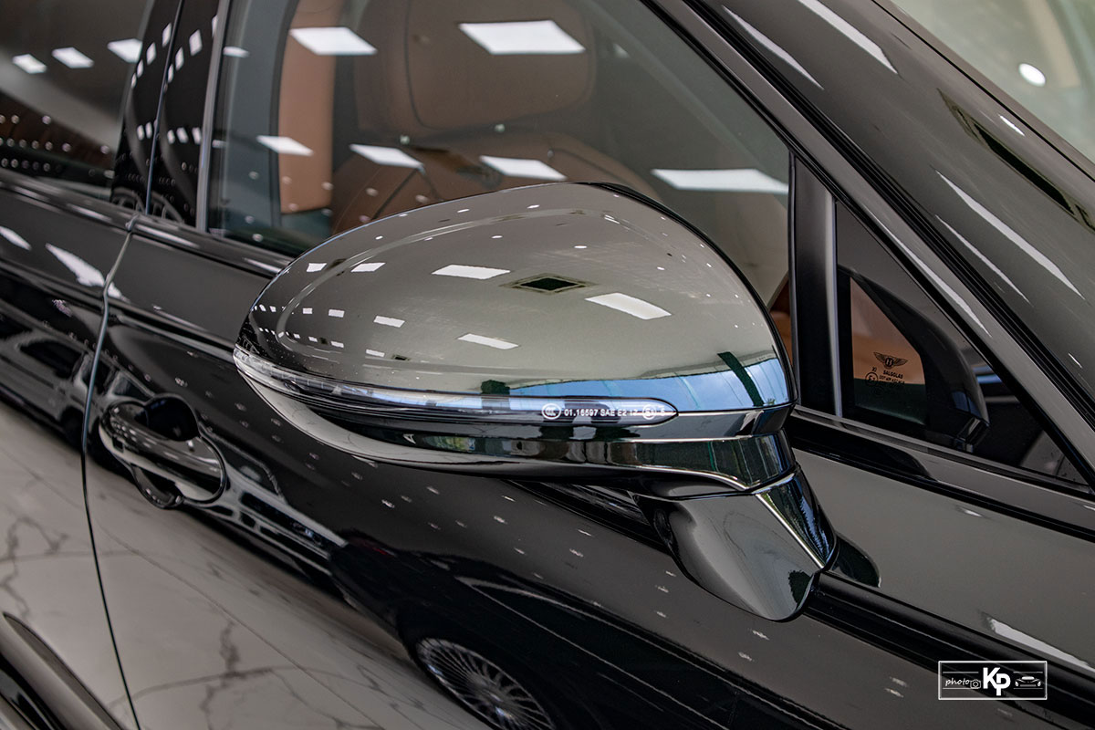 Ngắm chi tiết "hàng hiếm" Bentley Flying Spur First Edition full black tại Việt Nam a12