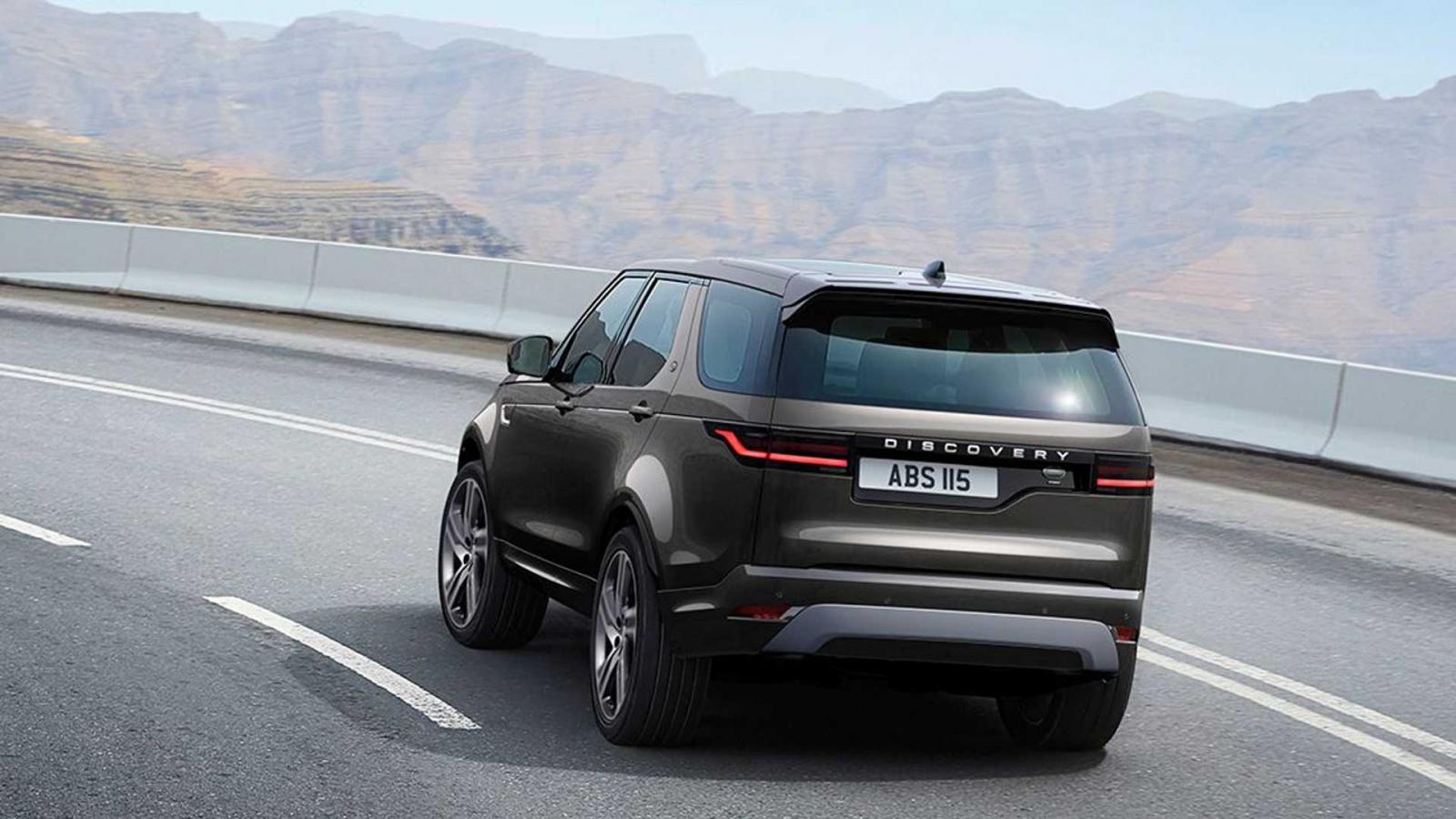Land Rover Discovery Metropolitan Editon 2023 ph&iacute;a sau.