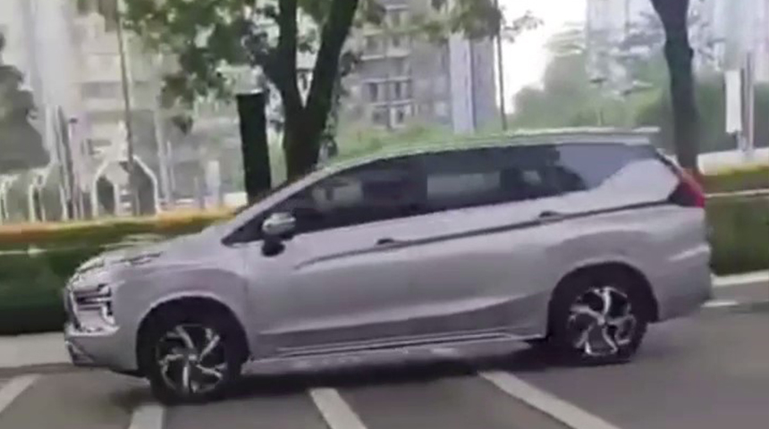 Mitsubishi Xpander 2022 lộ diện tại Indonesia 1.