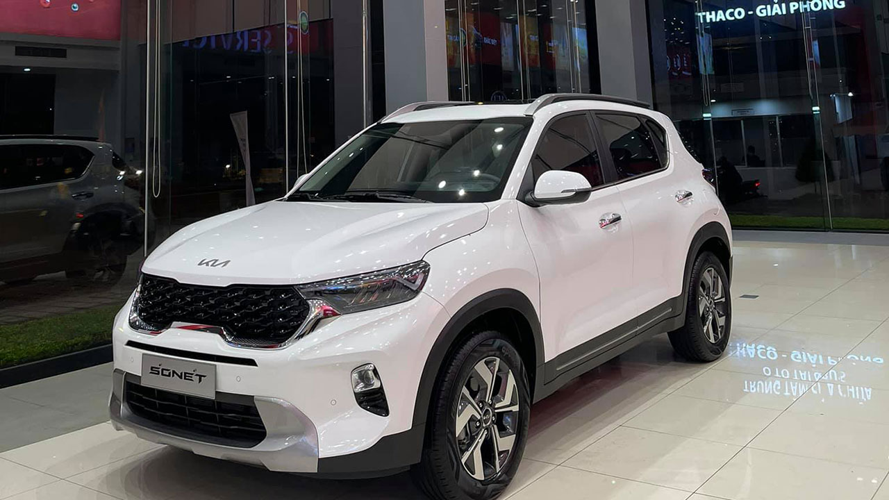 Ảnh thực tế KIA Sonet 2021 mới về đại l&yacute;, gi&aacute; 609 triệu đồng chờ cạnh tranh Toyota Raize a1