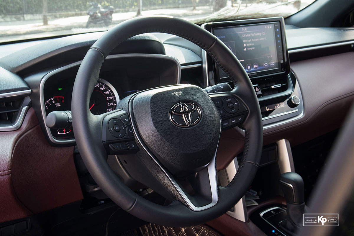 Chi phí bao nhiêu một tháng là đủ để nuôi Toyota Corolla Cross a8