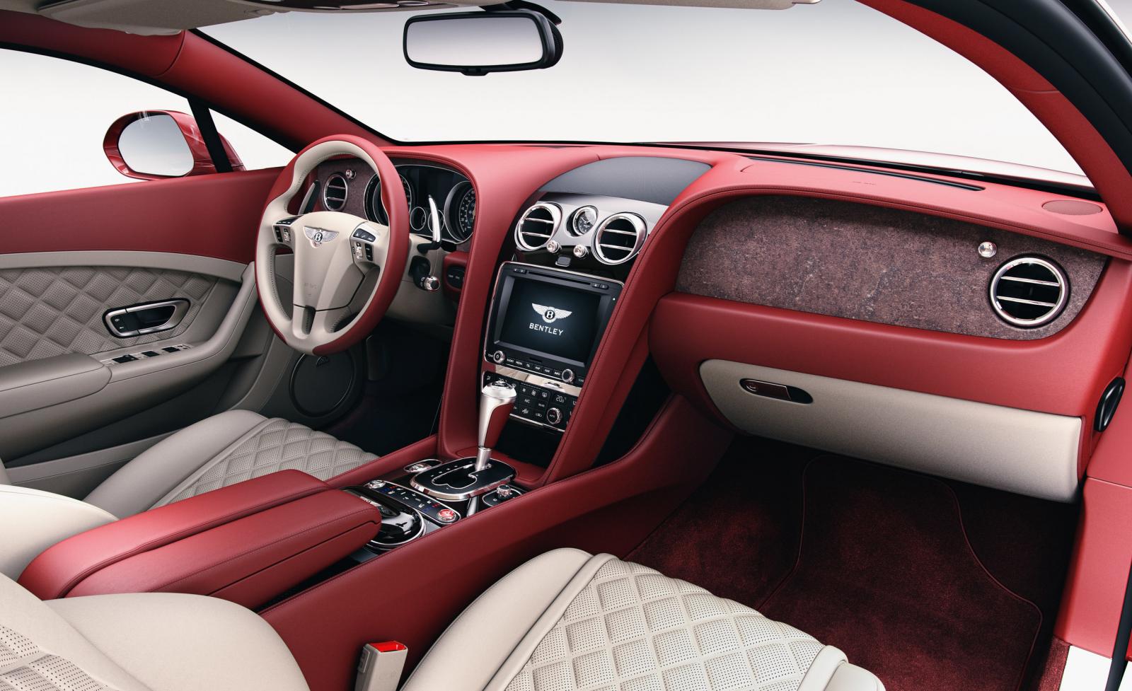 Ghế ngồi đặc trưng của Bentley được bọc bằng da thuần chay.