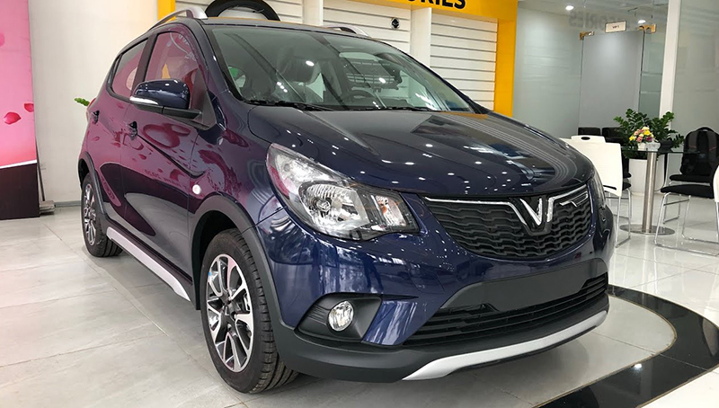 Vinfast Fadil màu xanh