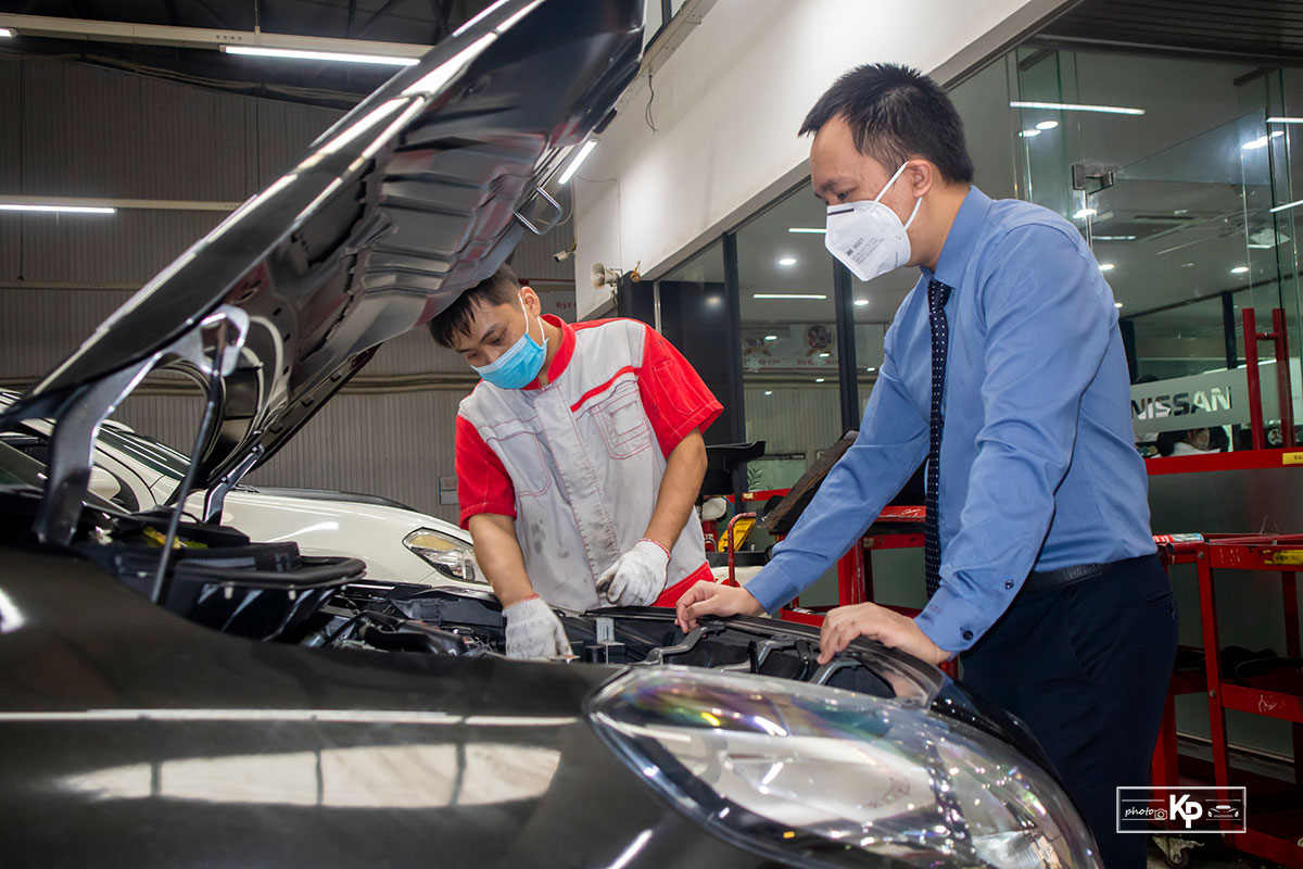 Ông Trần Hồng Phúc cho rằng giá xe ở Việt Nam còn cao. a3