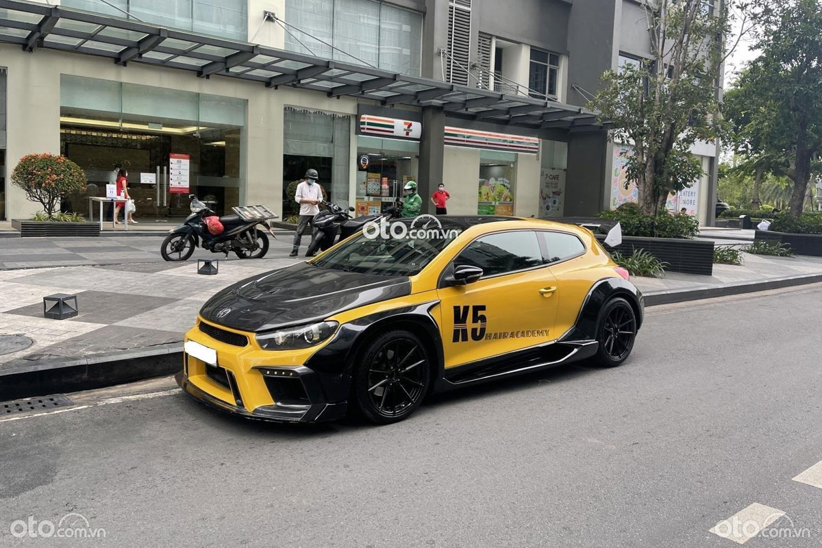Hàng hiếm Vokswagen Scirocco độ “khủng” rao bán ngang giá lăn bánh Toyota Vios đời mới.