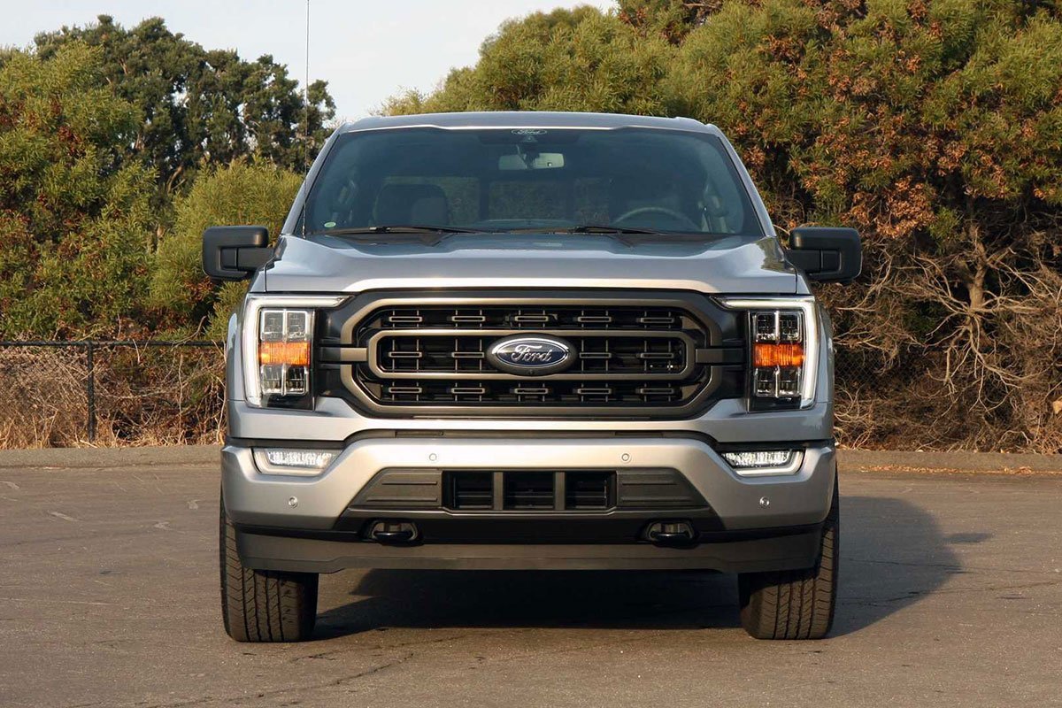 Ford F-150 Raptor thế hệ mới vẫn giữ lại những đường nét cơ bắp 1