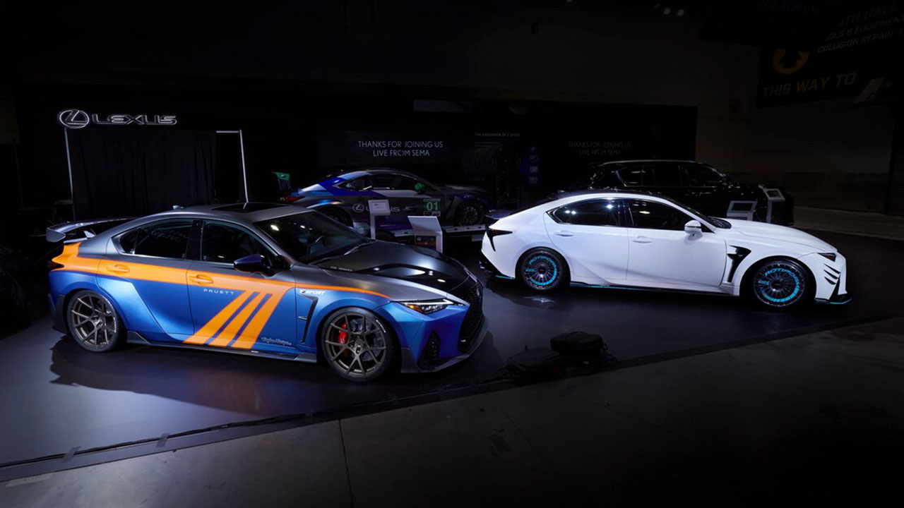 Lexus F Sport Performance được giới thiệu tại triển lãm xe độ SEMA 2007.