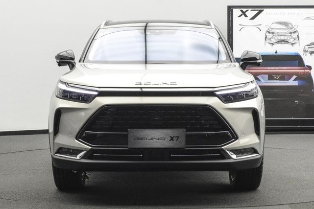 BAIC Beijing X7 được phân phối tại Việt Nam dưới dạng xe nhập khẩu tư nhân 1