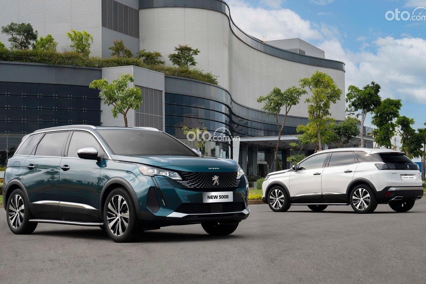 Đại lý chính thức nhận cọc Peugeot 5008 2022, sẵn xe giao ngay 1