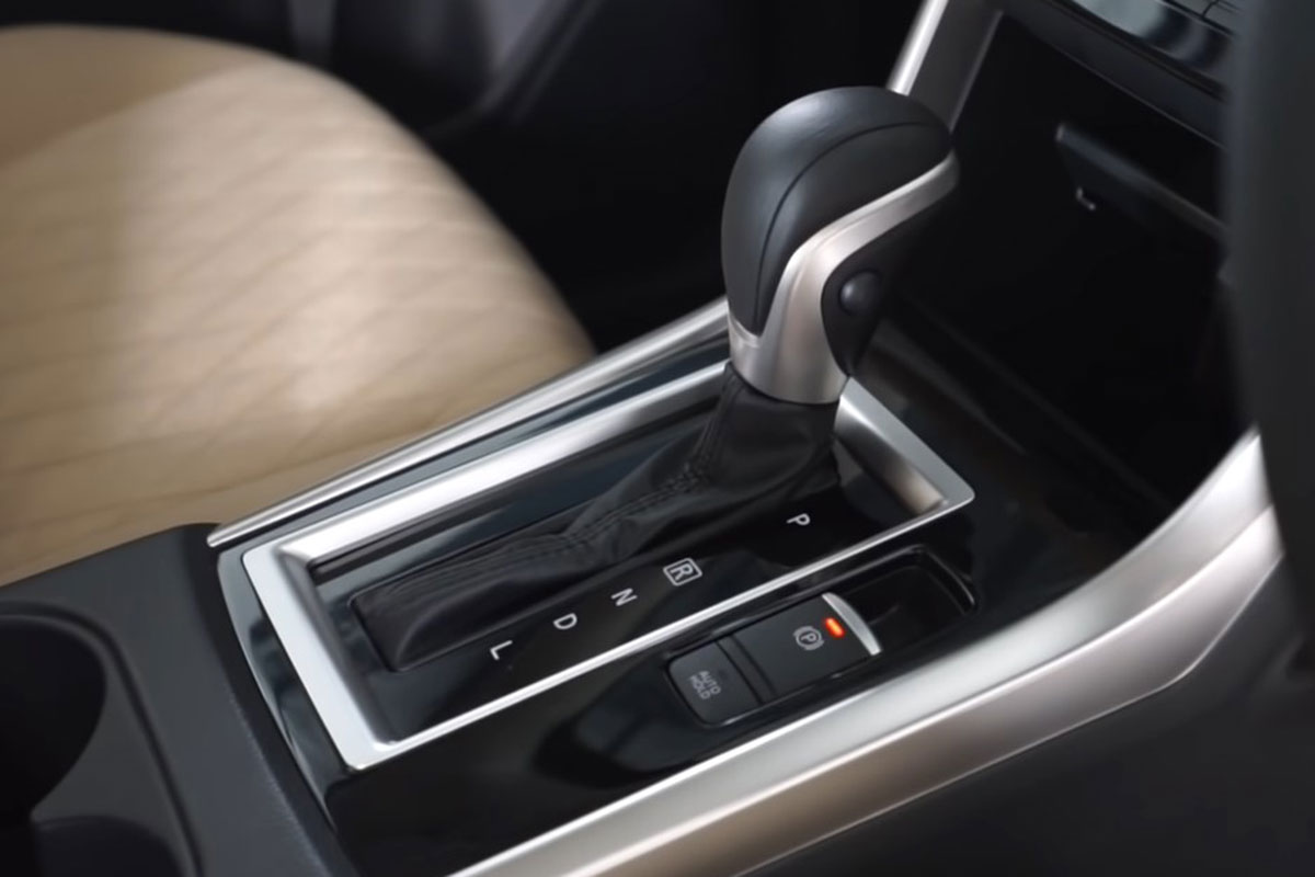 Ảnh thực tế Mitsubishi Xpander 2022, có trang bị xe tiền tỷ a62