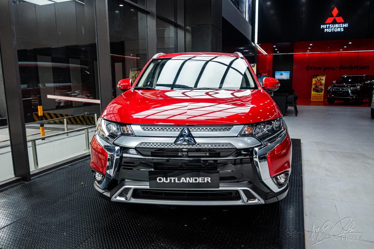 Mitsubishi Outlander là một trong những lựa chọn phù hợp