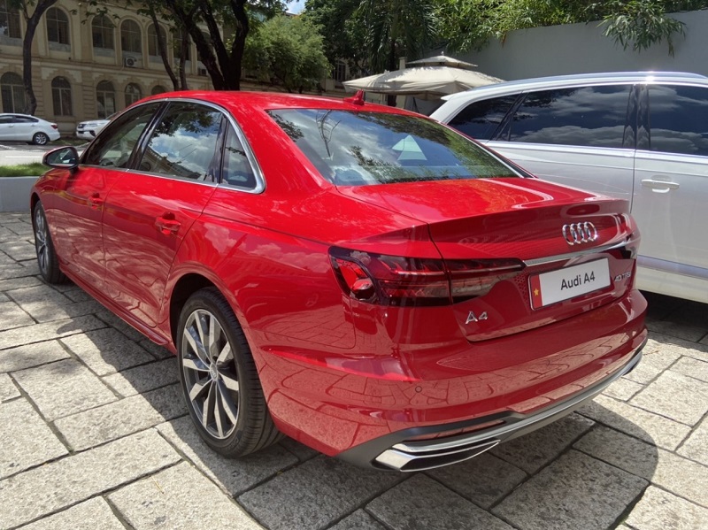 Màu xe Audi A4