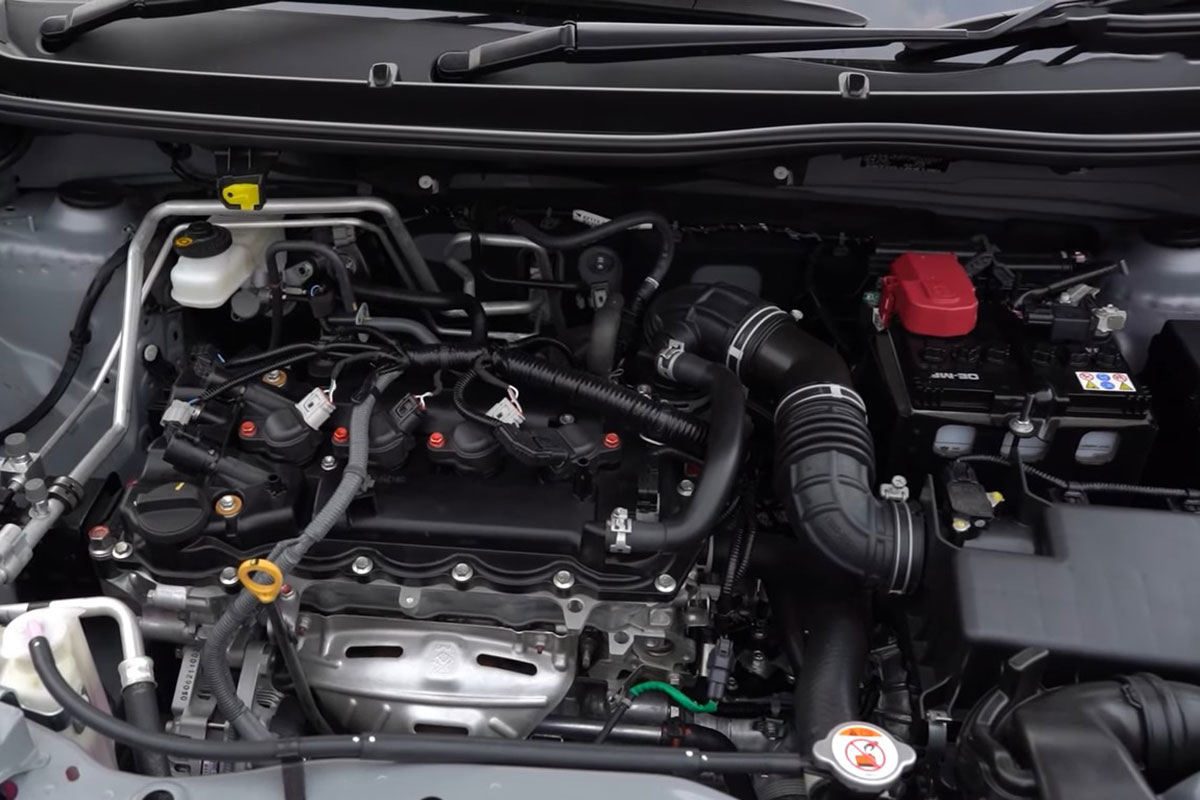 Chi tiết Toyota Avanza 2022 bằng xương bằng thịt, rộng cửa đấu Xpander a19