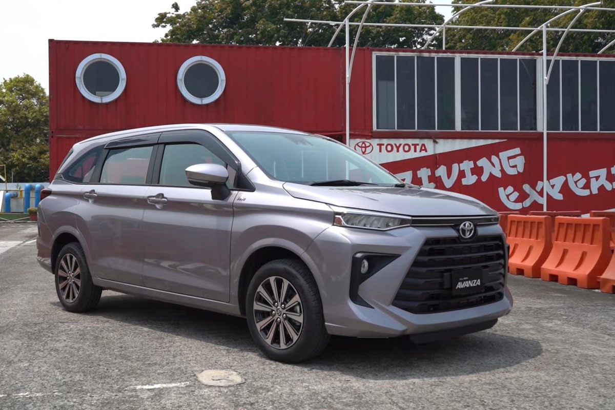 Chi tiết Toyota Avanza 2022 bằng xương bằng thịt, rộng cửa đấu Xpander a1
