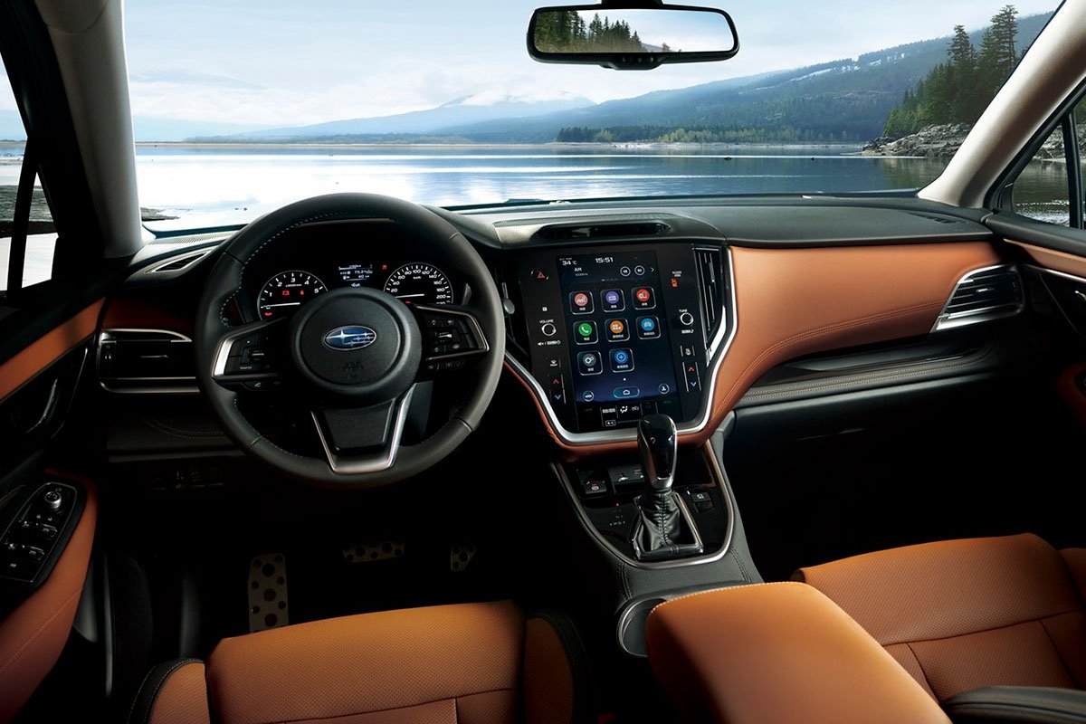 Khoang n&ocirc;̣i th&acirc;́t với nhi&ecirc;̀u đi&ecirc;̉m nh&acirc;́n mới của Subaru Outback 2022 1