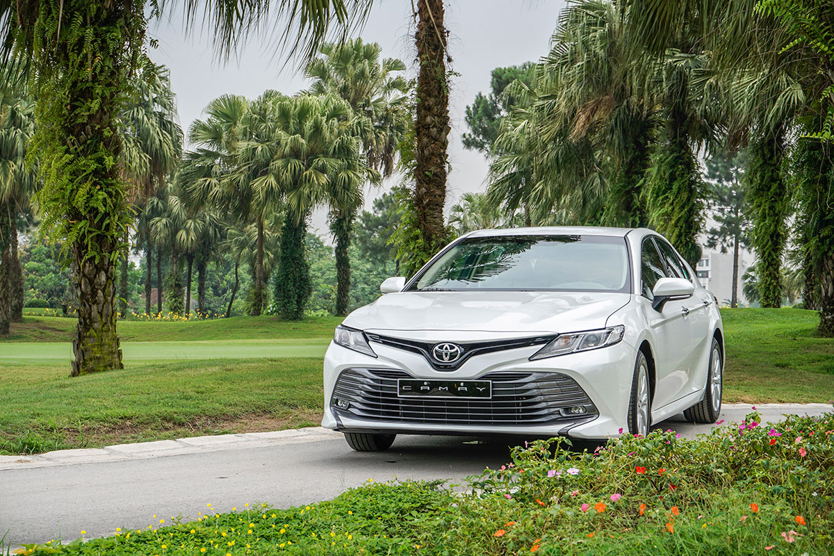 Kết thúc tháng 10, doanh số của Toyota Camry đạt 480 xe. 1